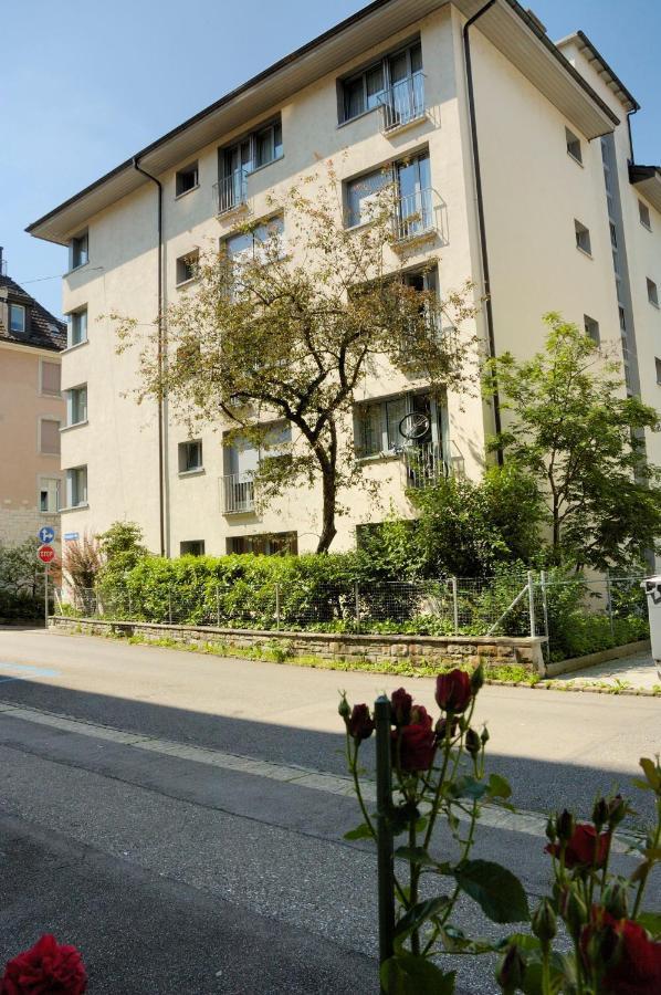 City-Studio On Top Floor - Crown 48 Apartment Zurich Exterior photo